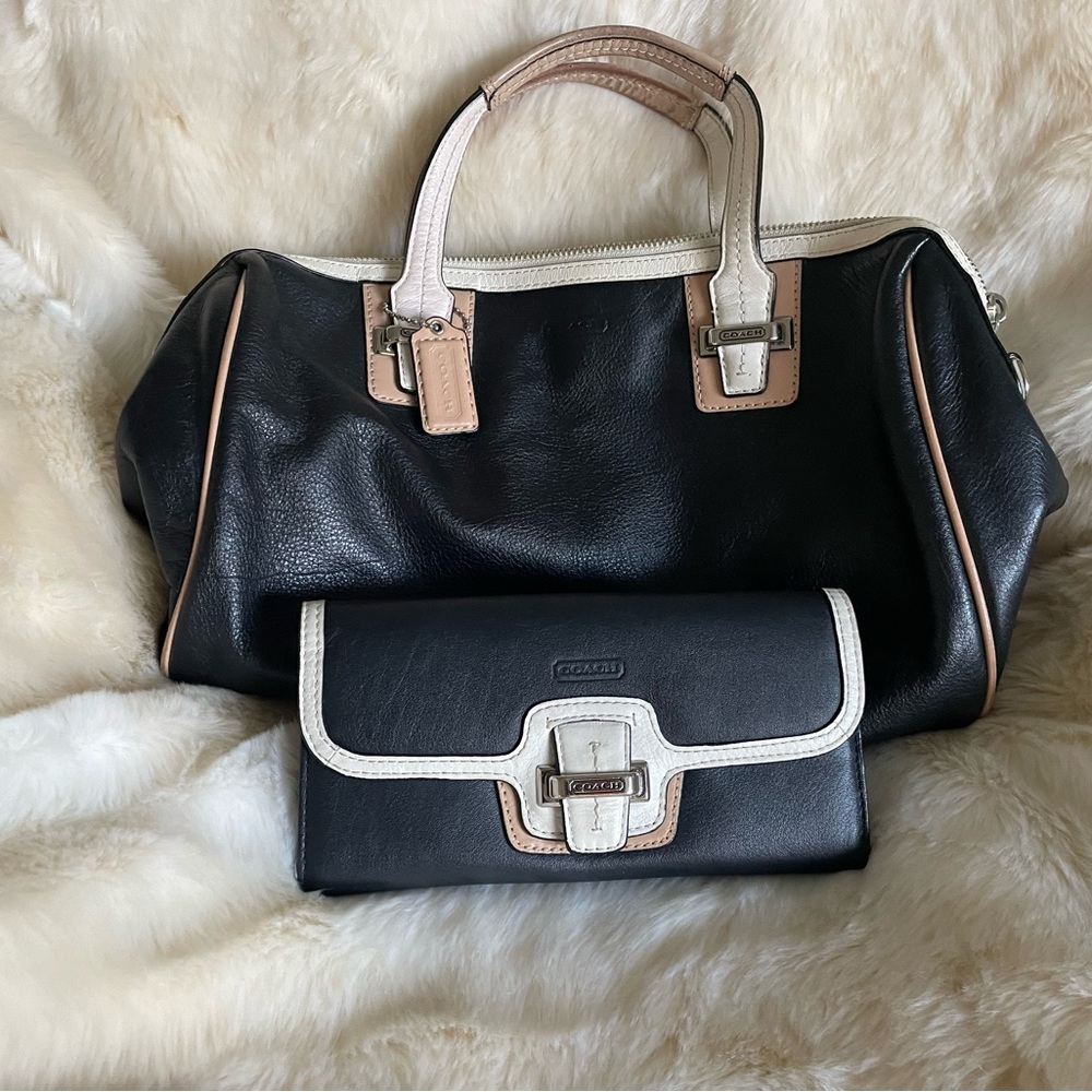 Leather Coach bag  bag style handbag with matching wallet